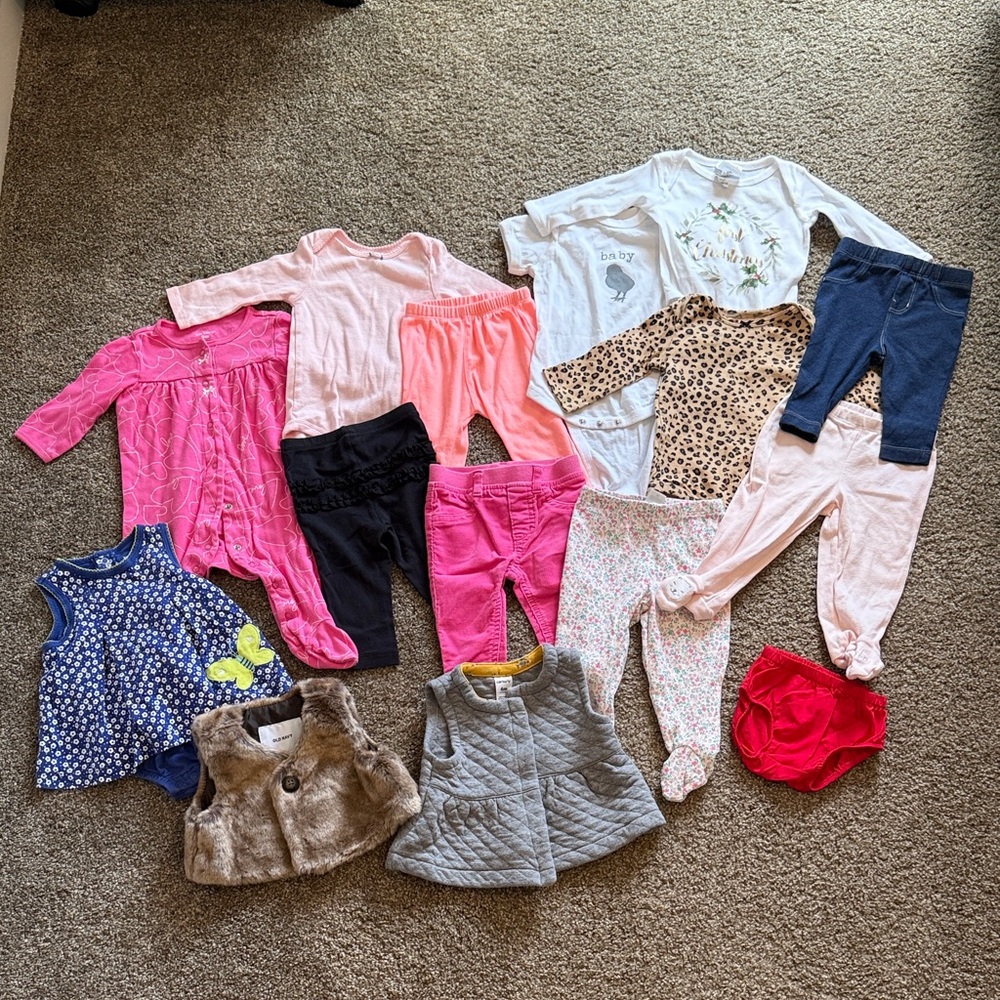 Assorted Baby Clothing Set, size 3-6 months